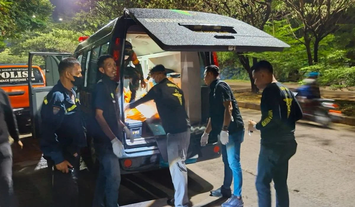 Penemuan-Mayat-Pria-di-Dalam-Parit-Jalan-Tallasa-City-Makassar-Bikin-Heboh!