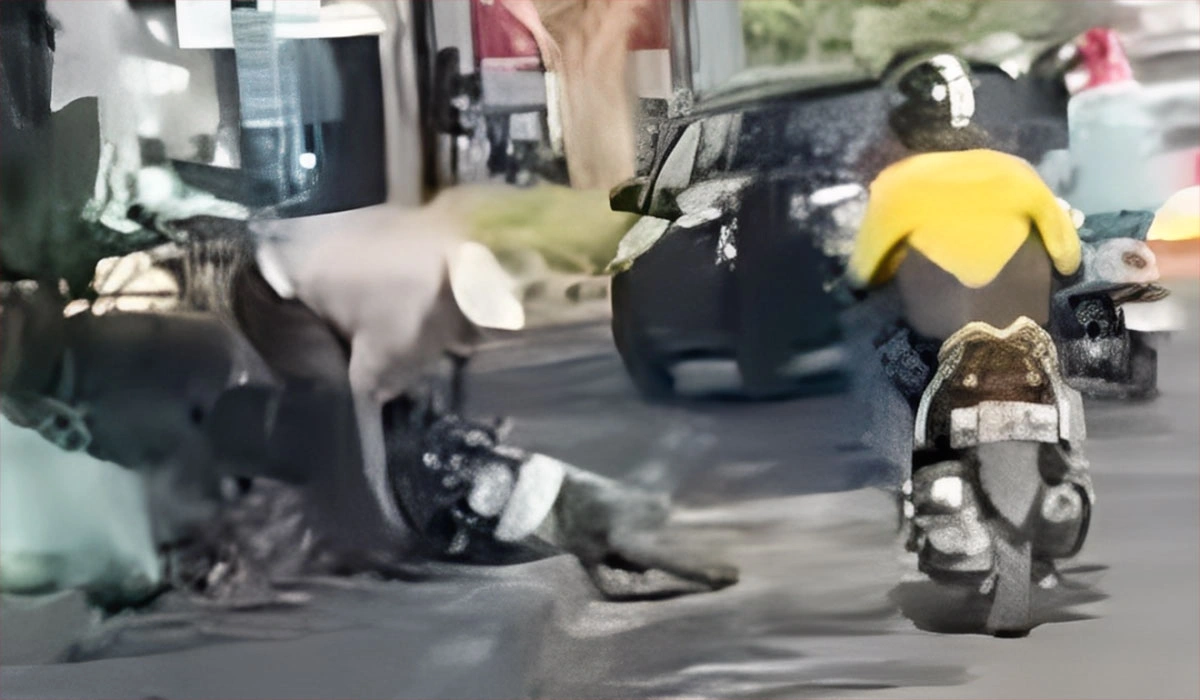 Pemotor Remaja Kabur Tinggalkan Motor Saat Polisi Berjaga di Makassar
