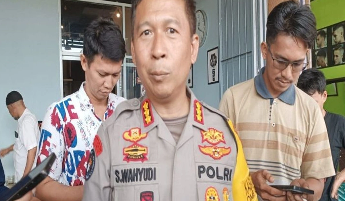 Polisi-Buru-Pemasok-Miras-Oplosan,-4-Pemuda-Tewas-di-Mamuju