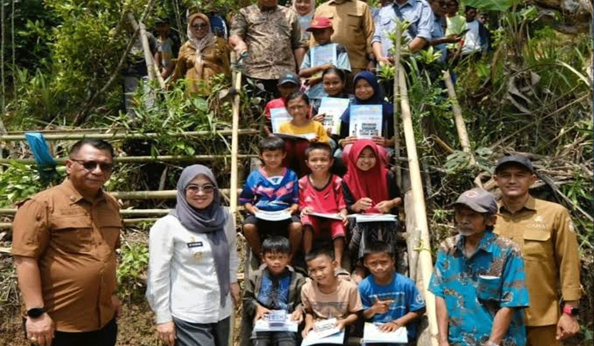 Akses-Pendidikan-Masih-Menjadi-Tantangan