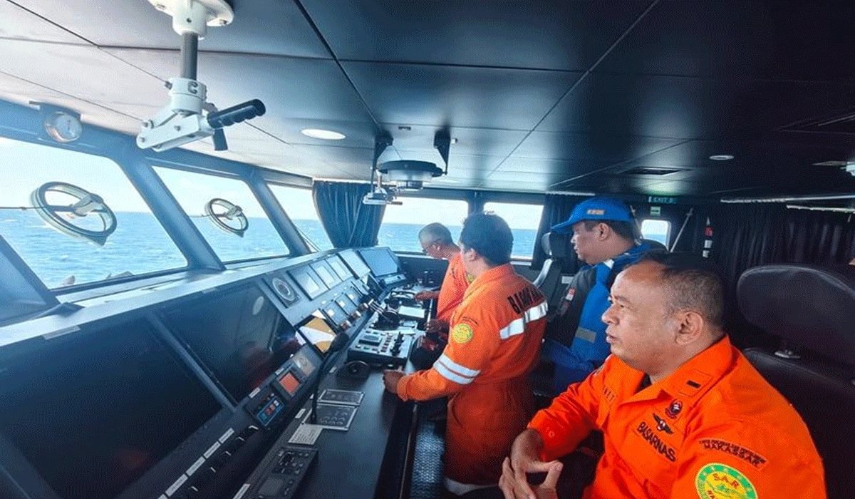 Tim-SAR-Perluas-Pencarian-Kapal-Ambulans-Hilang-di-Selat-Makassar