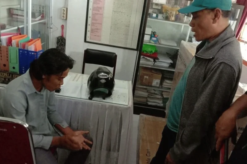 Pria Paruh Baya Ditangkap Setelah Peluk Dan Cium Siswi SD Di Makassar