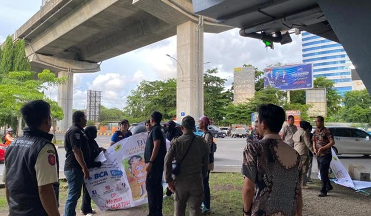 Aktivitas-Tanpa-Izin-dan-Kegiatan-Ilegal