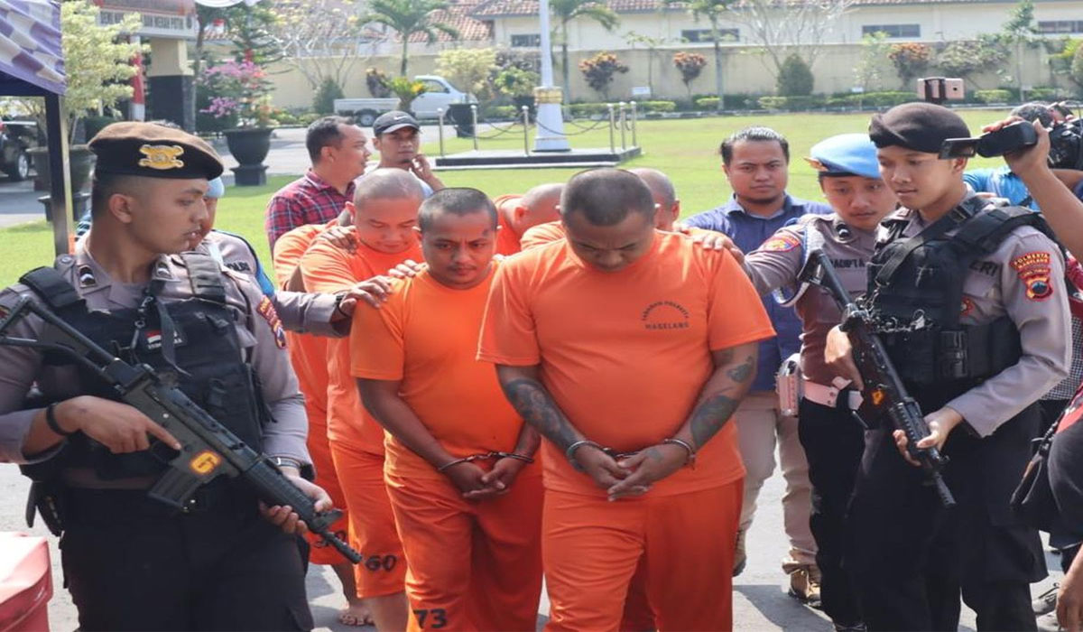 BREAKING! Mantan Teknisi di Makassar Terciduk Curi 145 Baterai Tower, Libatkan Anak Tiri